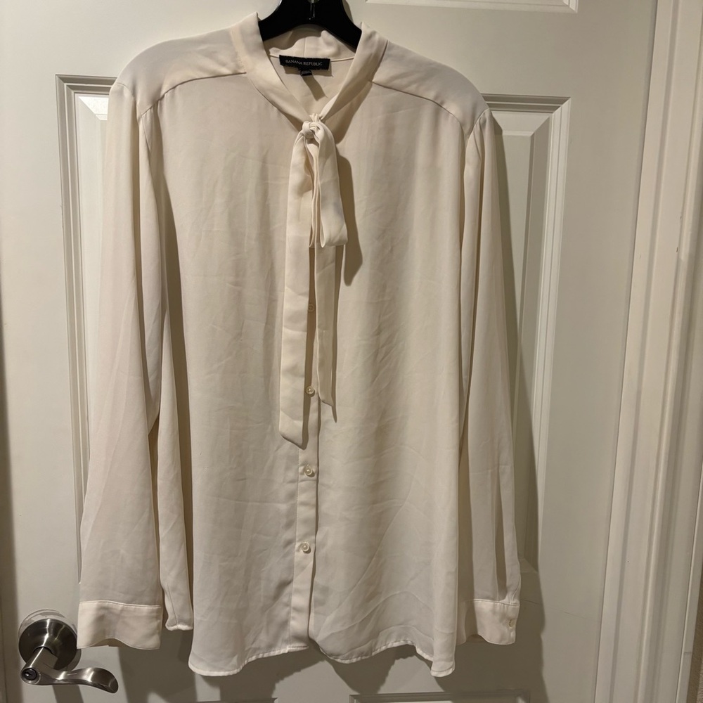 Banana Republic Ivory Blouse